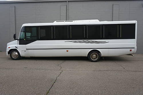 Royal Oak party bus
